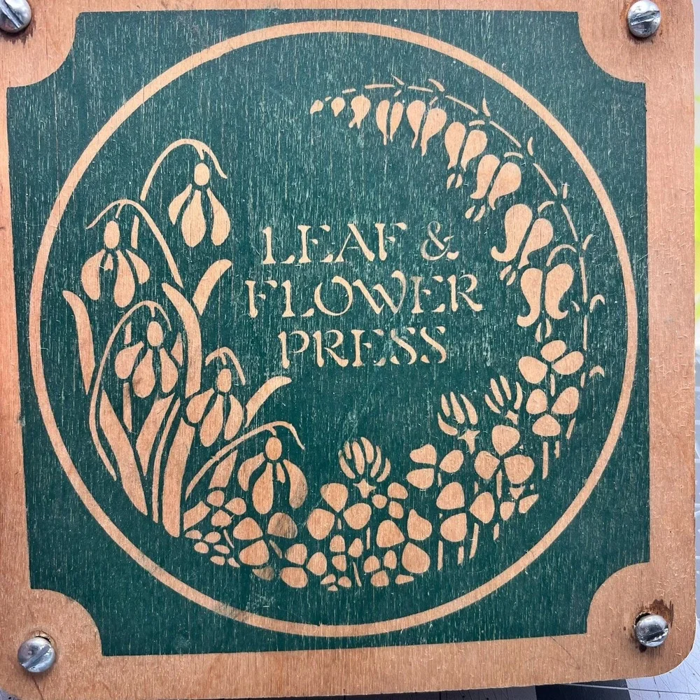 VTG Wooden Leaf & Flower Press Botanical Craft Press Cottagecore Decor